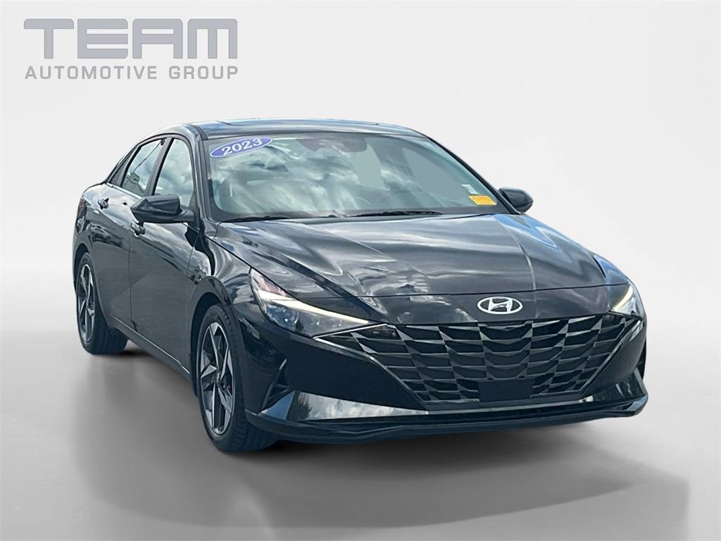 2023 Hyundai Elantra Limited — Sedan — 32,486 mi — Swansboro, NC