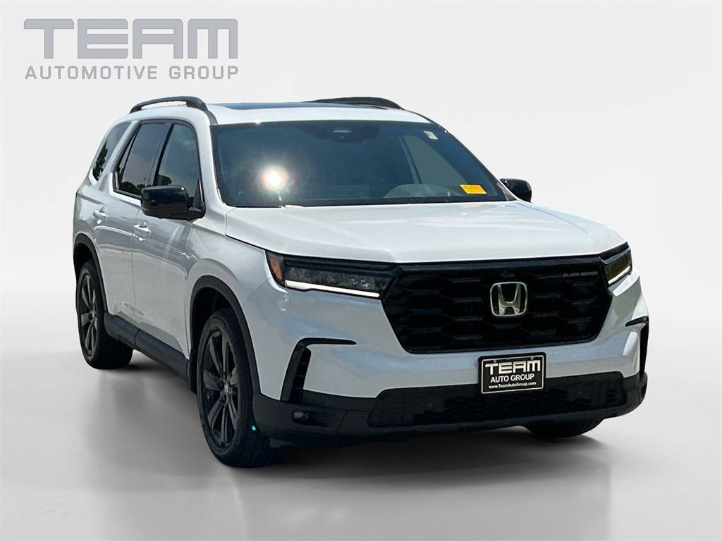 2025 Honda Pilot Black Edition — SUV — 4,699 mi — Swansboro, NC
