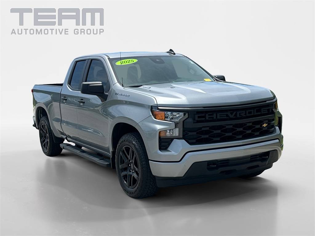 2025 Chevrolet Silverado 1500 Custom — Pickup Truck — 6,412 mi — Swansboro, NC