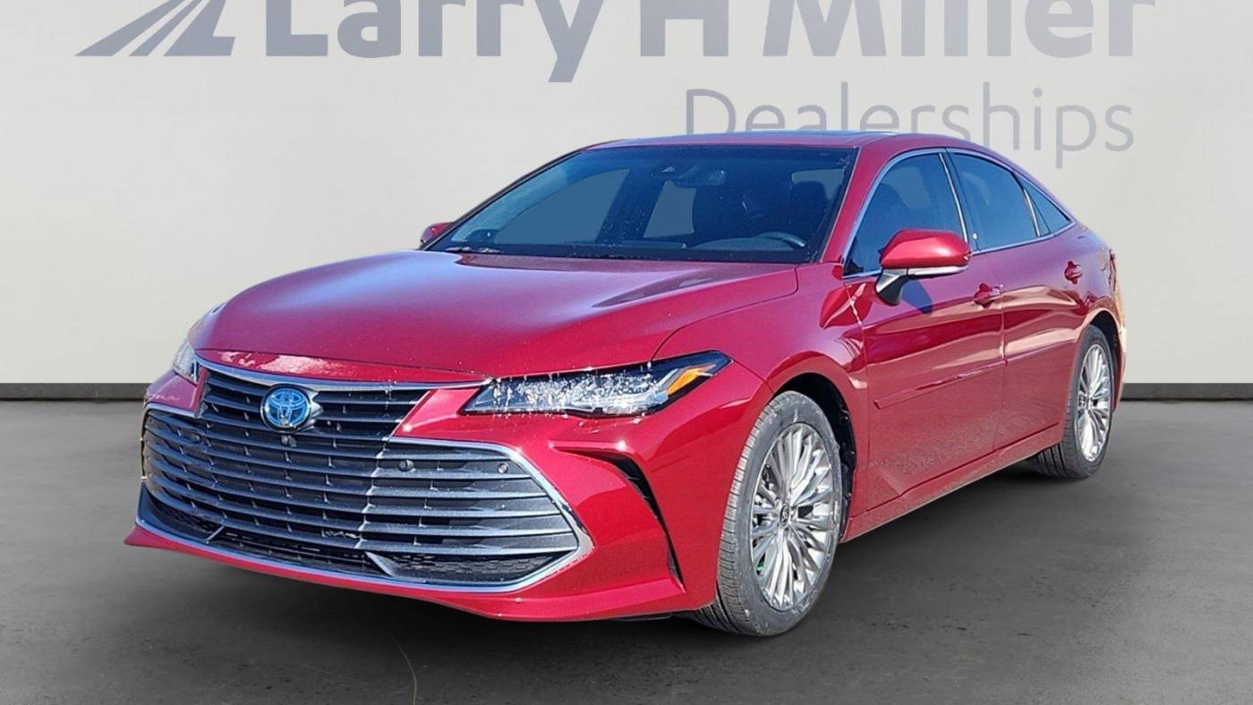 2022 Toyota Avalon Hybrid Limited
