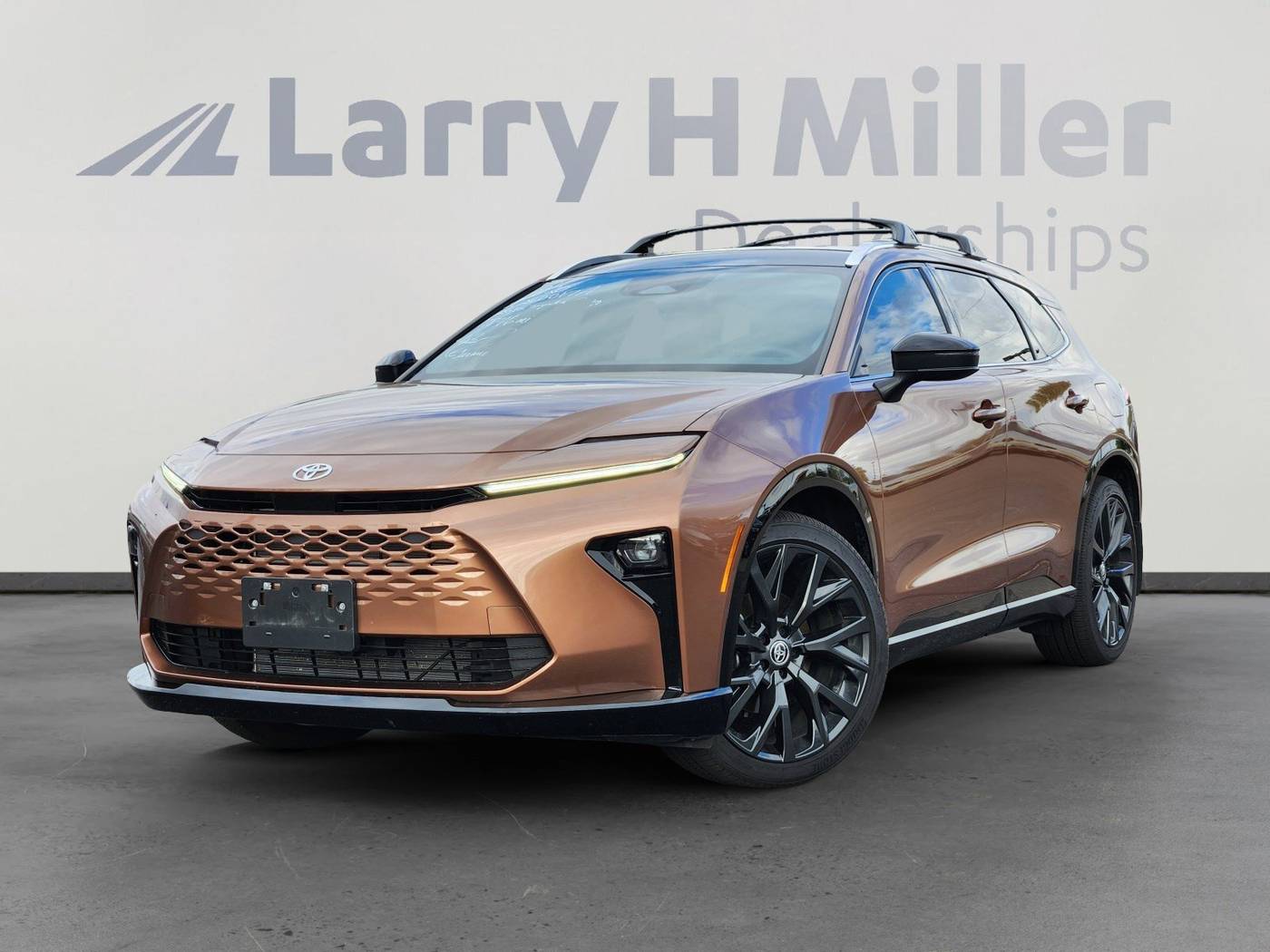2025 Toyota Crown Signia XLE — SUV — 11,847 mi — Albuquerque, NM