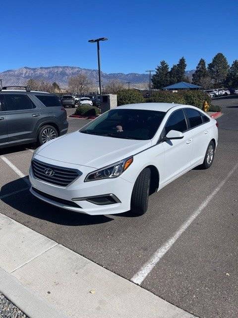2017 Hyundai Sonata SE — Sedan — 55,566 mi — Albuquerque, NM