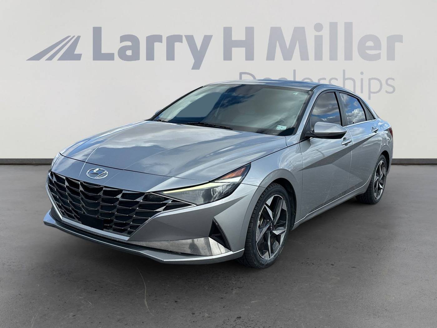 2021 Hyundai Elantra Limited — Sedan — 141,100 mi — Albuquerque, NM