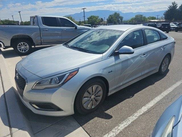 2017 Hyundai Sonata Hybrid SE — Sedan — 50,373 mi — Albuquerque, NM