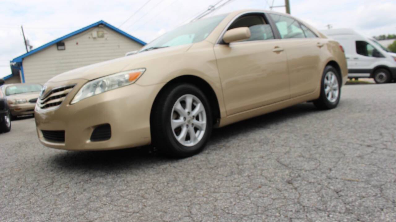 2011 Toyota Camry LE