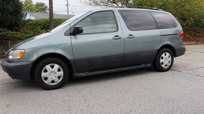 2000 Toyota Sienna LE — Minivan — 152,725 mi — Norcross, GA