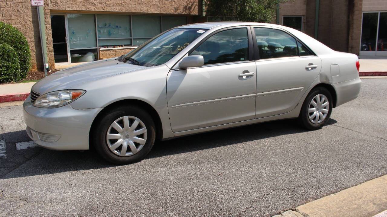 2005 Toyota Camry LE — Sedan — 72,642 mi — Norcross, GA