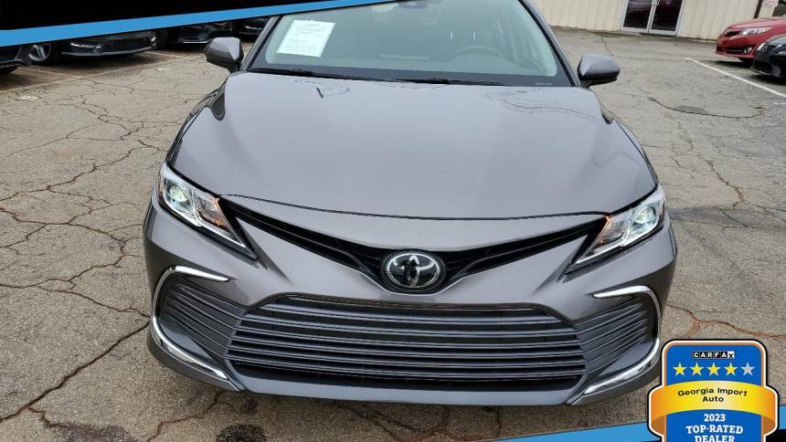 2021 Toyota Camry LE — Sedan — 15,455 mi — Alpharetta, GA