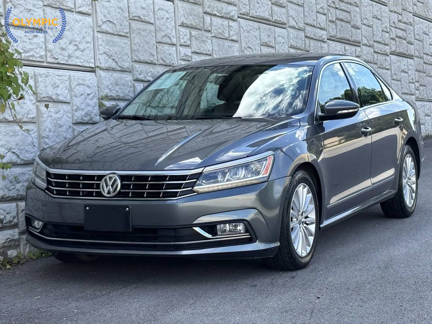 2016 Volkswagen Passat 1.8T SE — Sedan — 71,478 mi — Decatur, GA