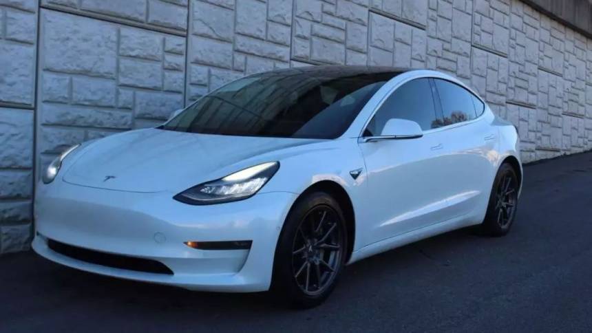 2018 Tesla Model 3 Long Range — Sedan — 90,695 mi — Decatur, GA