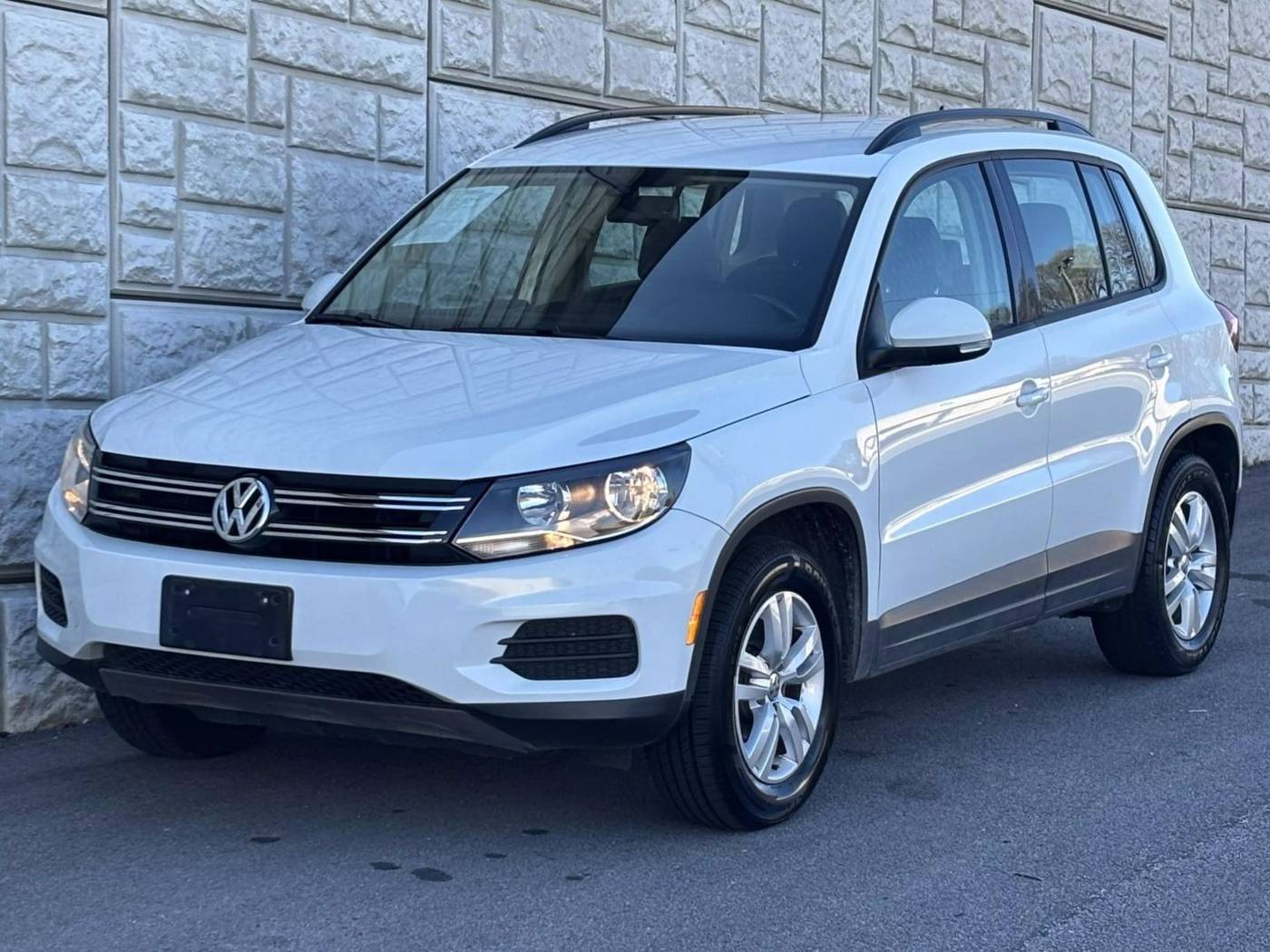 2016 Volkswagen Tiguan S — SUV — 66,167 mi — Decatur, GA