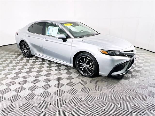 2023 Toyota Camry SE — Sedan — 26,538 mi — Selma, CA
