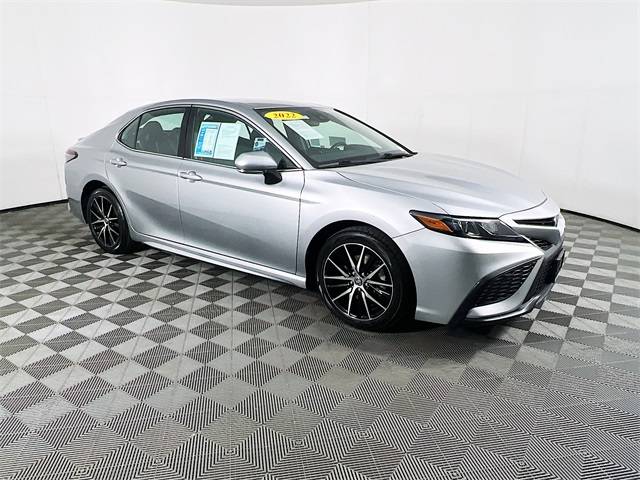 2022 Toyota Camry SE — Sedan — 52,054 mi — Selma, CA
