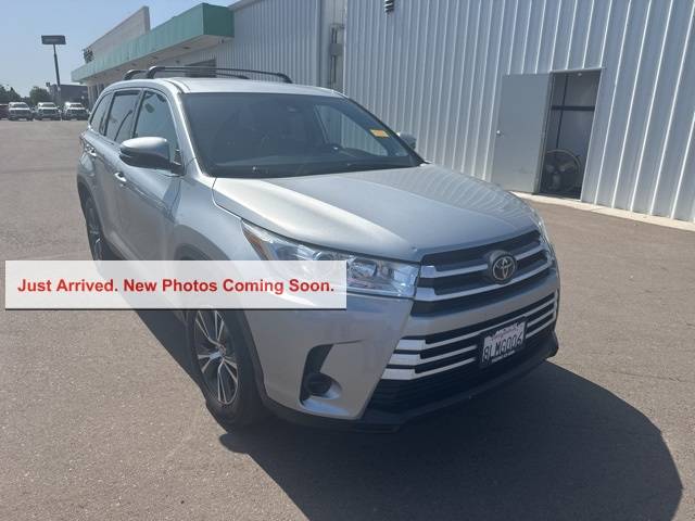 2019 Toyota Highlander LE — SUV — 27,511 mi — Selma, CA
