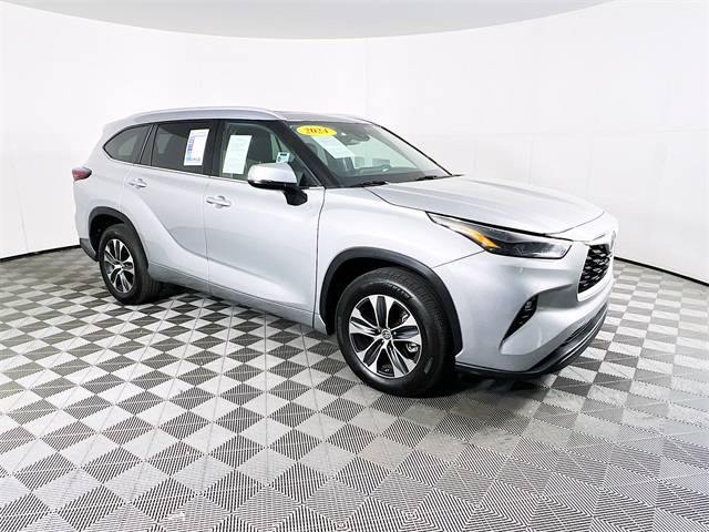2024 Toyota Highlander LE — SUV — 37,519 mi — Selma, CA