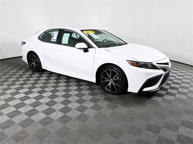 2023 Toyota Camry SE — Sedan — 44,236 mi — Selma, CA
