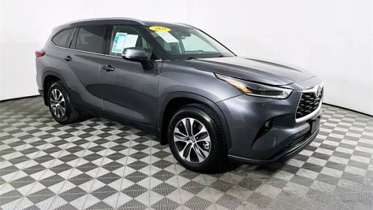 2021 Toyota Highlander XLE — SUV — 65,487 mi — Selma, CA
