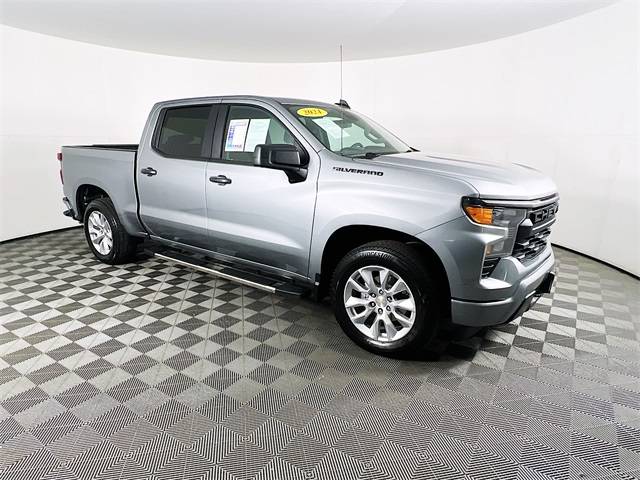 2024 Chevrolet Silverado 1500 Custom — Pickup Truck — 18,244 mi — Selma, CA