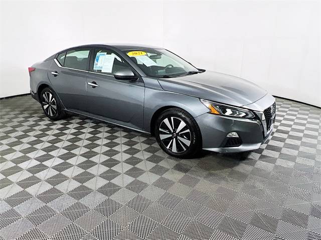 2021 Nissan Altima SV — Sedan — 46,552 mi — Selma, CA