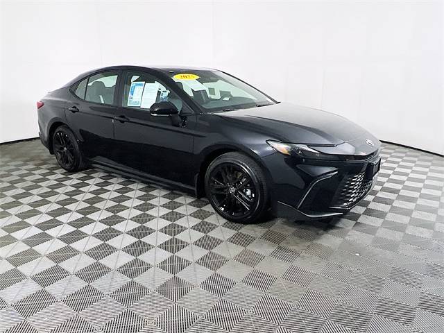 2025 Toyota Camry SE — Sedan — 20 mi — Selma, CA