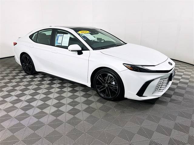 2025 Toyota Camry Hybrid XSE — Sedan — 10,374 mi — Selma, CA