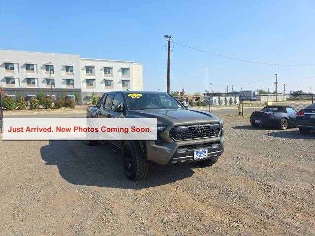 2024 Toyota Tacoma TRD Off Road — Pickup Truck — 14,977 mi — Selma, CA