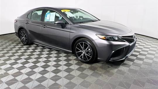 2023 Toyota Camry SE — Sedan — 41,702 mi — Selma, CA