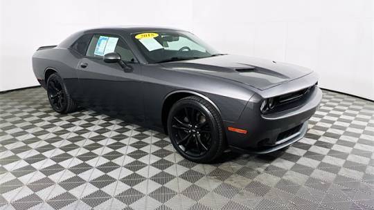 2018 Dodge Challenger SXT — Coupe — 31,495 mi — Selma, CA