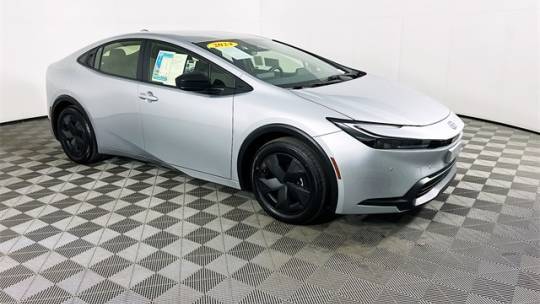 2024 Toyota Prius Limited — Hatchback — 12,631 mi — Selma, CA