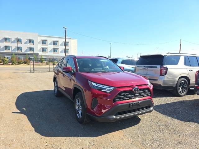 2025 Toyota RAV4 Hybrid XLE — SUV — 23 mi — Selma, CA