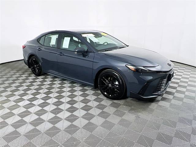 2025 Toyota Camry Hybrid SE — Sedan — 10 mi — Selma, CA