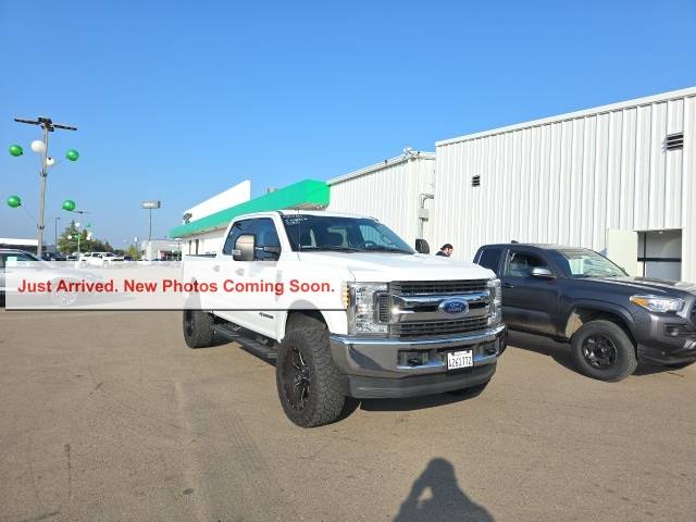 2019 Ford Super Duty F-250 XLT — Pickup Truck — 51,900 mi — Selma, CA
