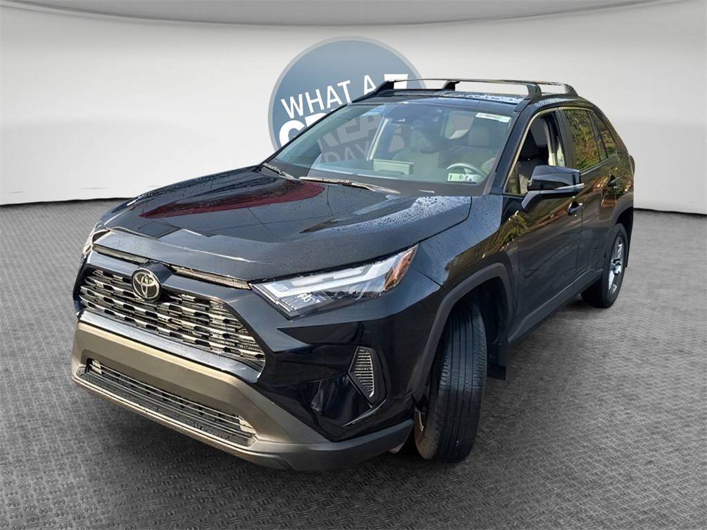 2024 Toyota RAV4 XLE — SUV — 29,926 mi — Pittsburgh, PA