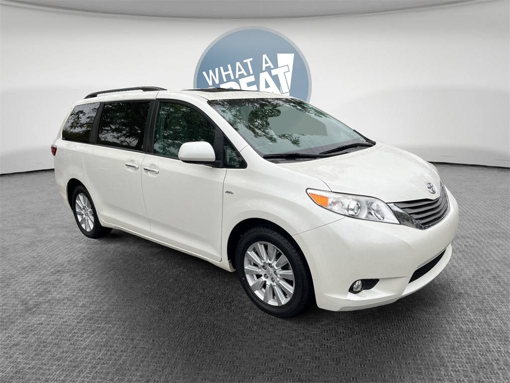 2017 Toyota Sienna XLE Premium — Minivan — 136,303 mi — Pittsburgh, PA