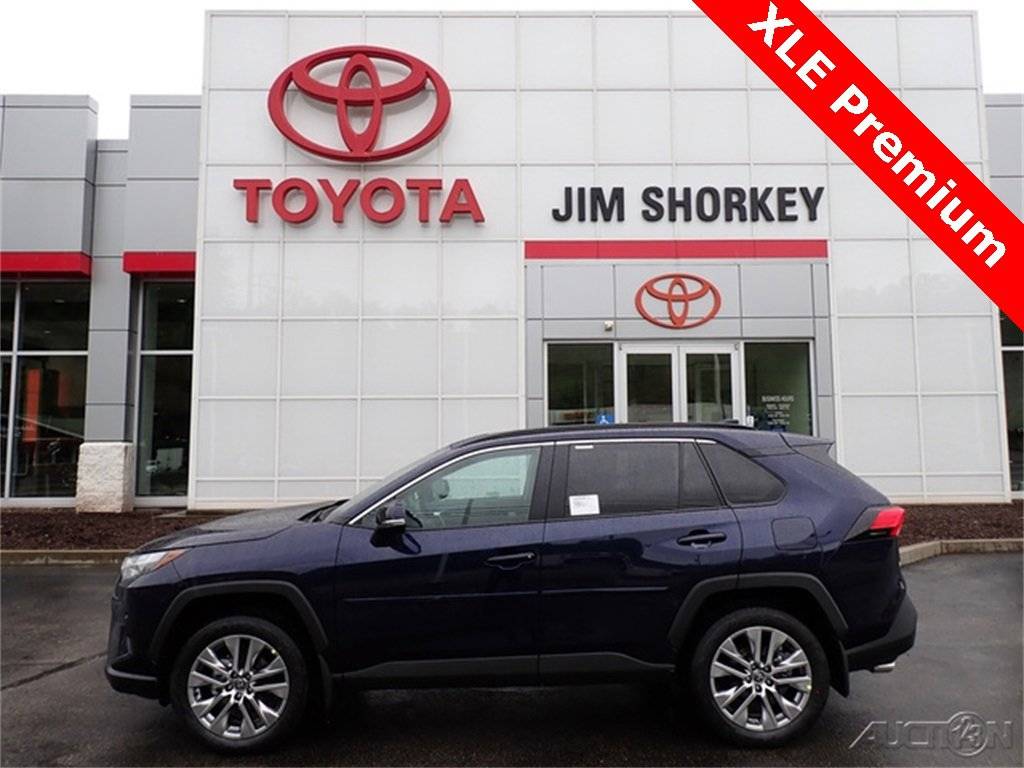 2025 Toyota RAV4 XLE Premium — SUV — 1,082 mi — Pittsburgh, PA