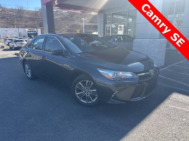 2016 Toyota Camry SE — Sedan — 81,693 mi — Pittsburgh, PA