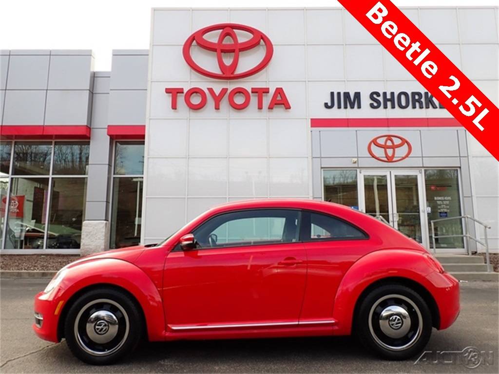 2012 Volkswagen Beetle 2.5 — Hatchback — 86,533 mi — Pittsburgh, PA