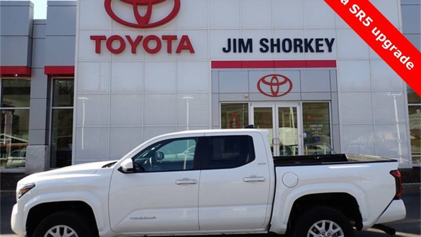 2024 Toyota Tacoma SR5 — Pickup Truck — 3,298 mi — Pittsburgh, PA