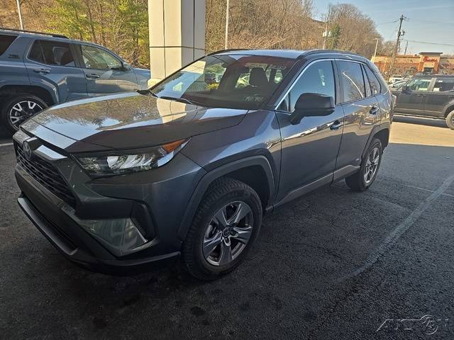 2022 Toyota RAV4 Hybrid LE — SUV — 37,409 mi — Pittsburgh, PA