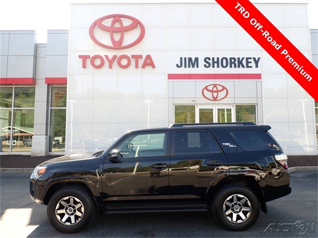 2022 Toyota 4Runner TRD Off Road Premium — SUV — 29,434 mi — Pittsburgh, PA