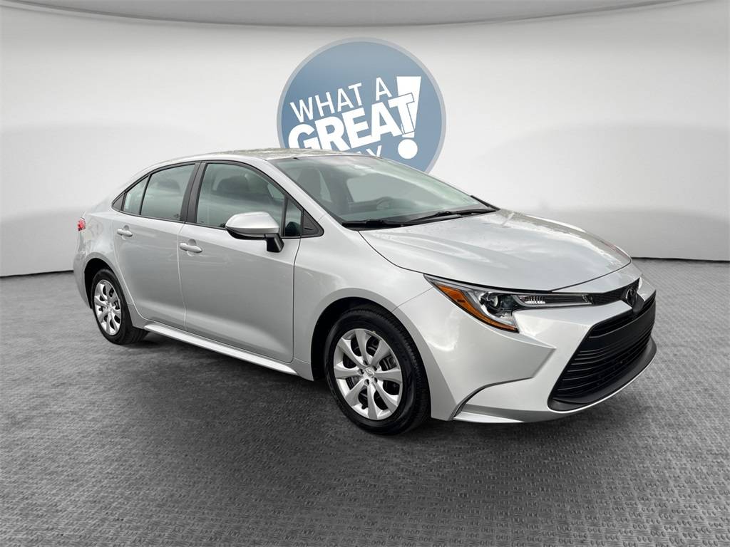 2024 Toyota Corolla LE — Sedan — 2,582 mi — Pittsburgh, PA
