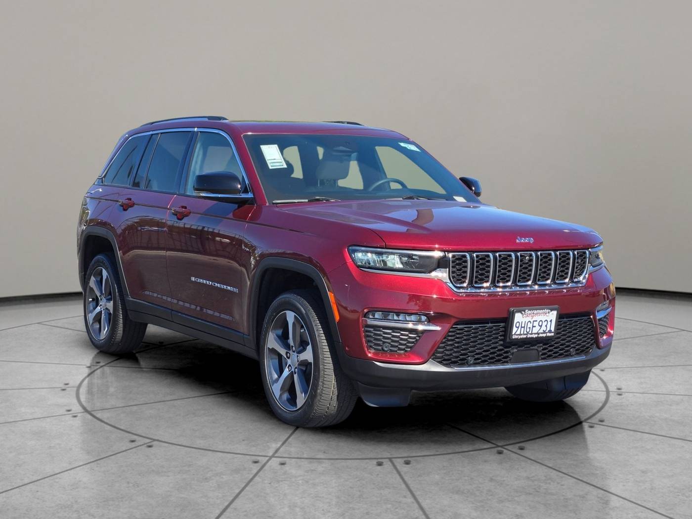 2022 Jeep Grand Cherokee 4xe — SUV — 2,942 mi — Sacramento, CA