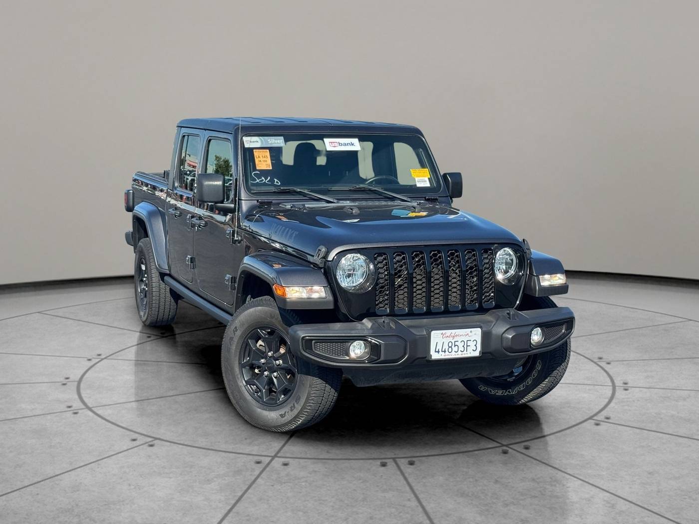 2021 Jeep Gladiator Willys — Pickup Truck — 38,100 mi — Sacramento, CA