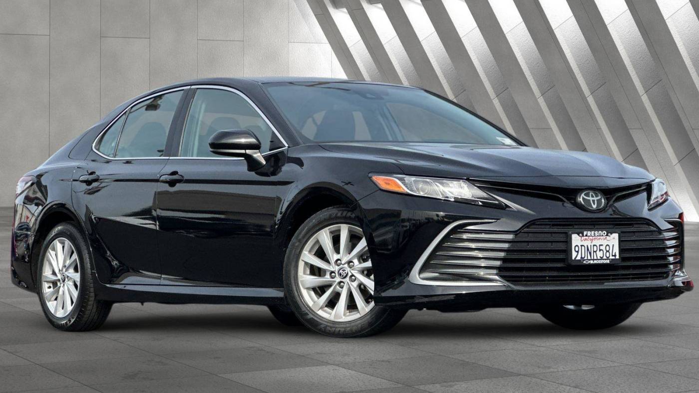 2022 Toyota Camry LE — Sedan — 58,392 mi — Fresno, CA