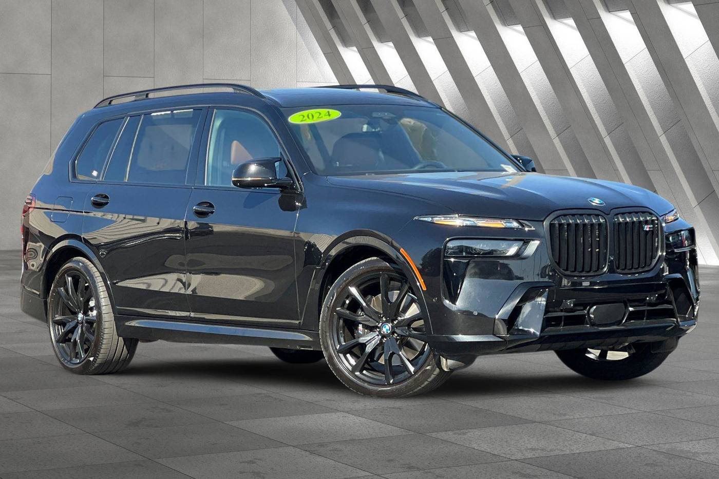 2024 BMW X7 M60i — SUV — 10,778 mi — Fresno, CA