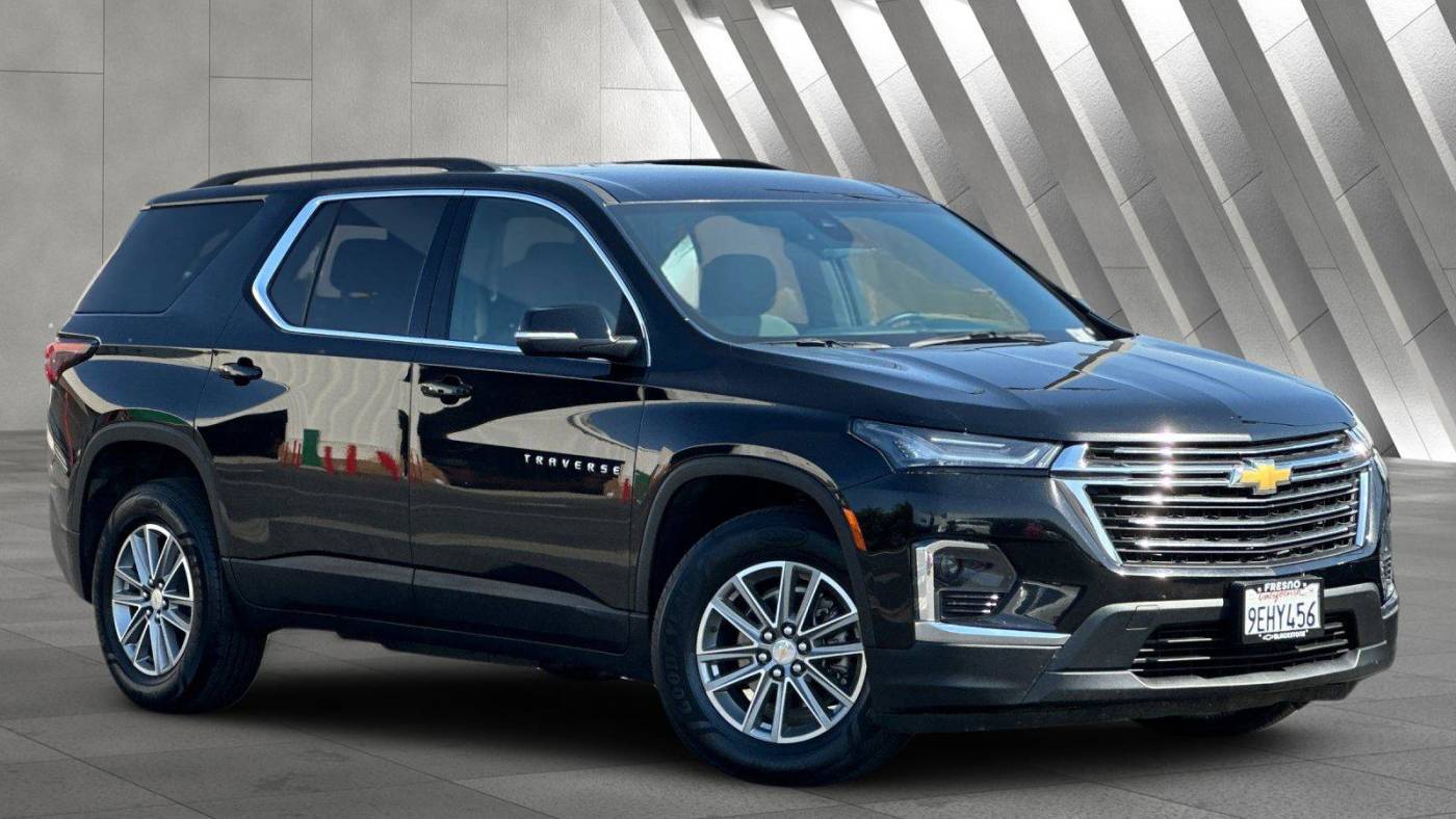 2023 Chevrolet Traverse LT Cloth — SUV — 46,554 mi — Fresno, CA