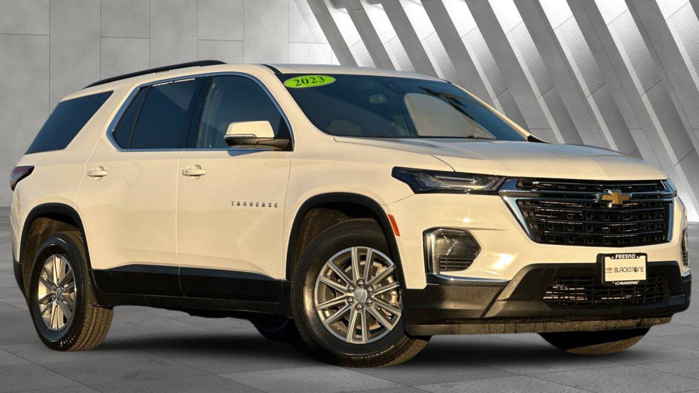2023 Chevrolet Traverse LT Cloth — SUV — 55,060 mi — Fresno, CA