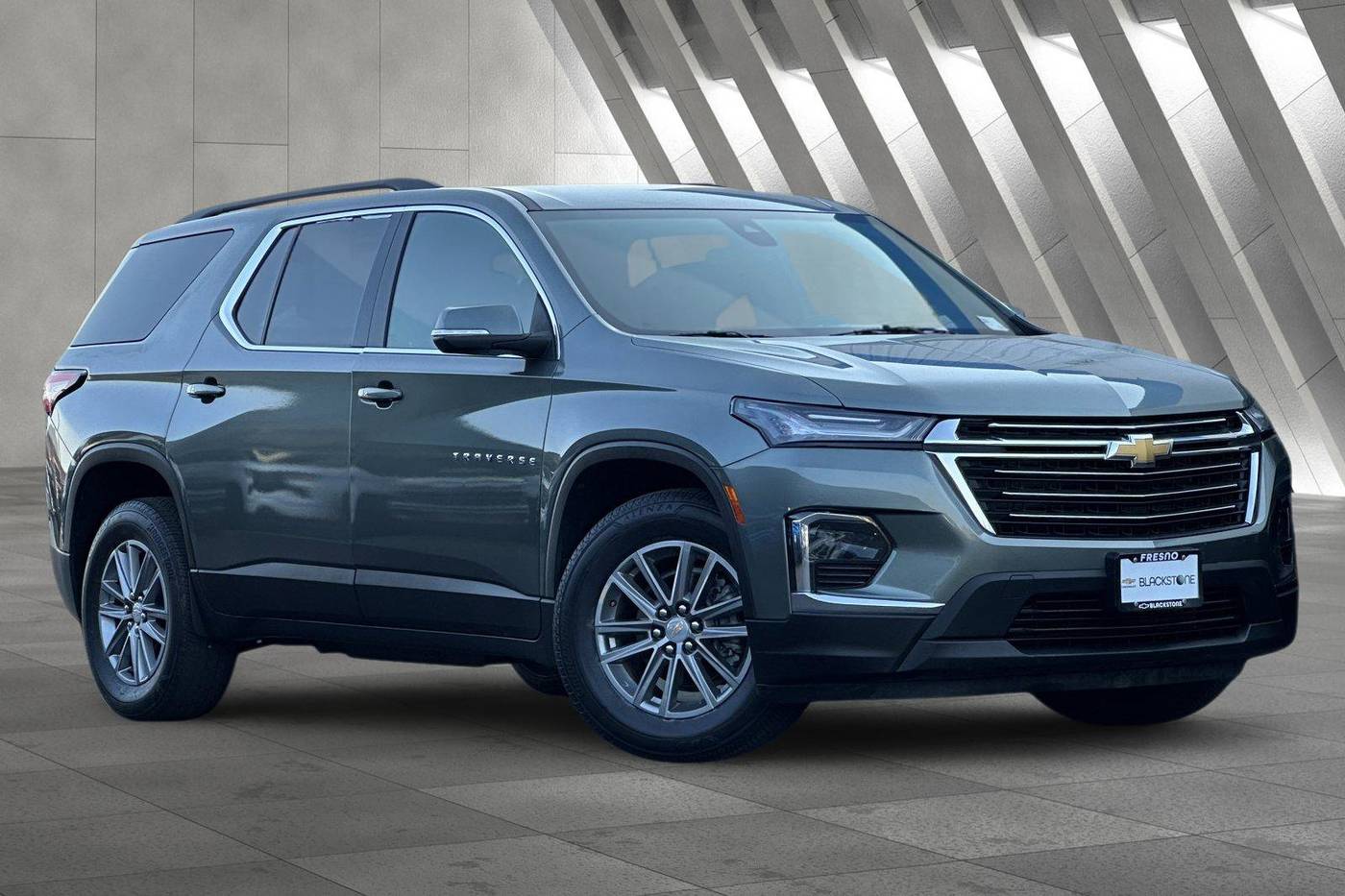 2023 Chevrolet Traverse LT Cloth — SUV — 37,176 mi — Fresno, CA