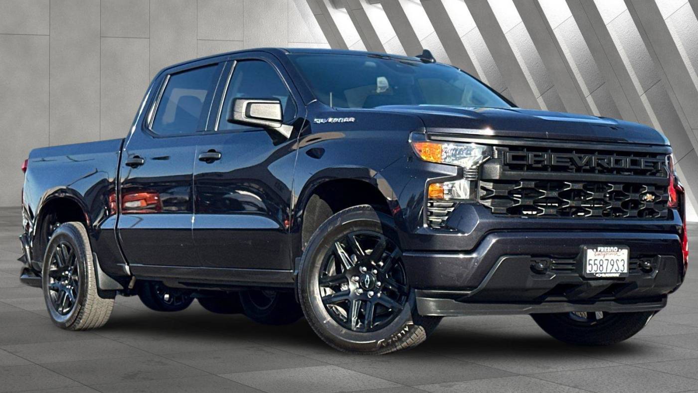 2023 Chevrolet Silverado 1500 Custom — Pickup Truck — 19,493 mi — Fresno, CA