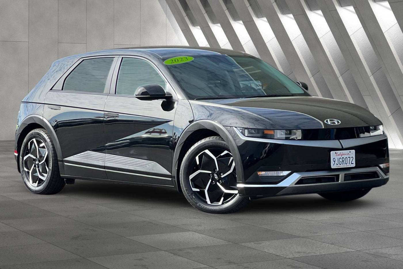 2023 Hyundai IONIQ 5 SEL — SUV — 14,054 mi — Fresno, CA